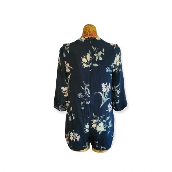 Joie Romper shorts XS small - Picture 3 of 6